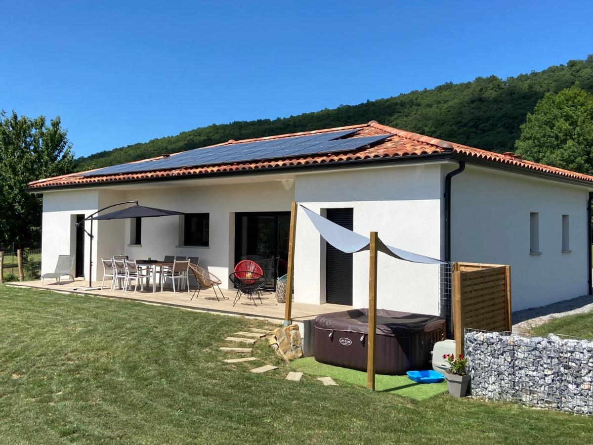 Villa Jacuzzi, Terrain De Petanque Et Aire De Jeux Vue Sur Les Pyrenees Seilhan Exteriör bild